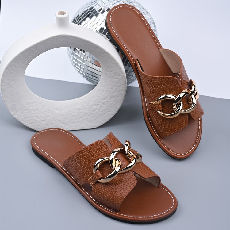 Salina Chain Flats