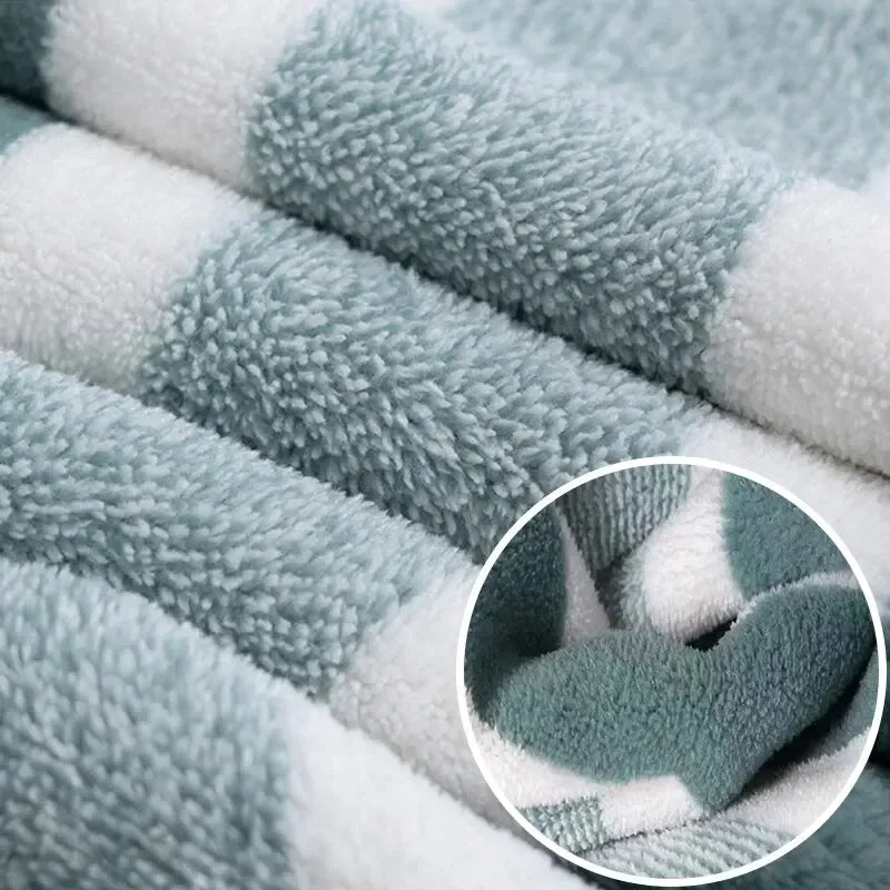 Everyday - Striped Pattern Towel Set