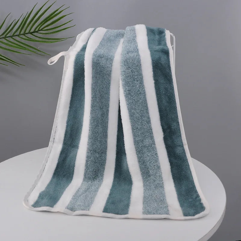 Everyday - Striped Pattern Towel Set