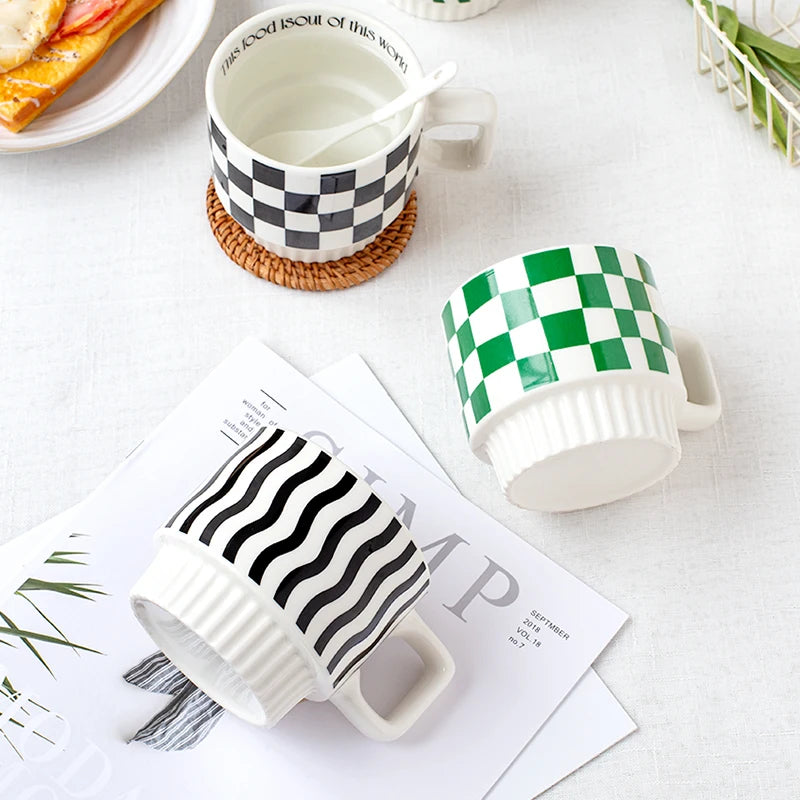 Grid & Wave - The Ceramic Cup