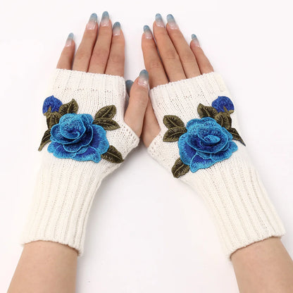 Appassionato Embroidered Knit Wool Gloves