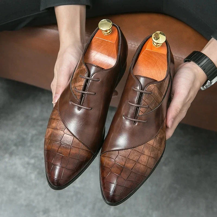 Pelle - Men's Embossed Shoes