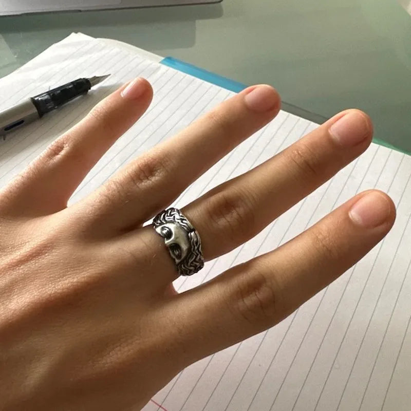 Venus - The Artistic Ring