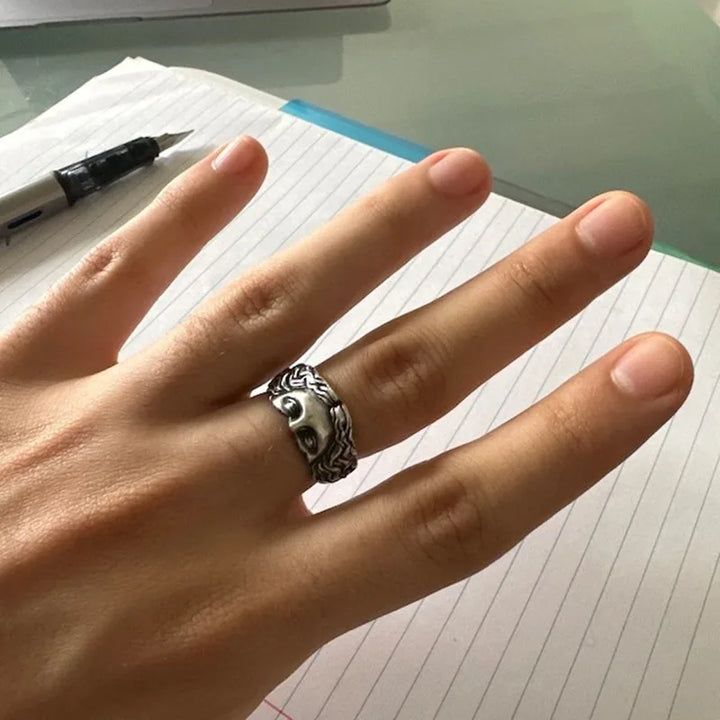 Venus - The Artistic Ring