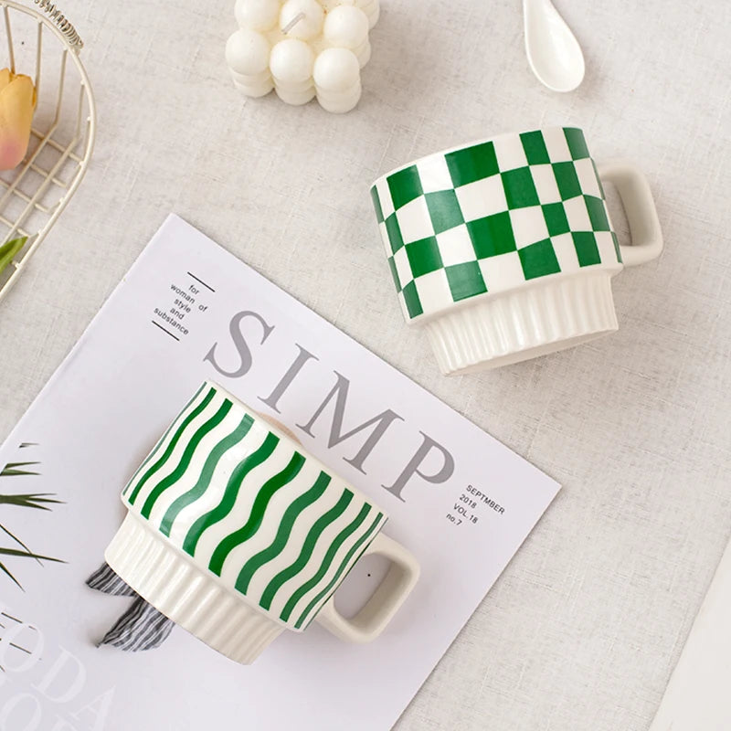 Grid & Wave - The Ceramic Cup