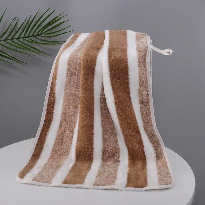 Everyday - Striped Pattern Towel Set